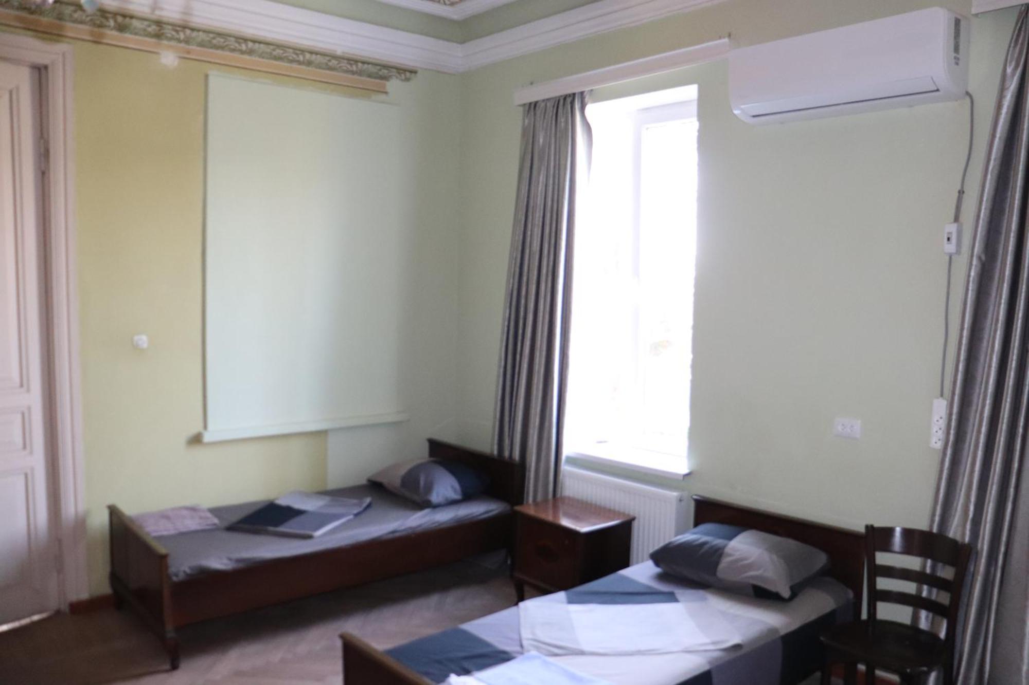 Picnic Hostel Κουτάισι Εξωτερικό φωτογραφία